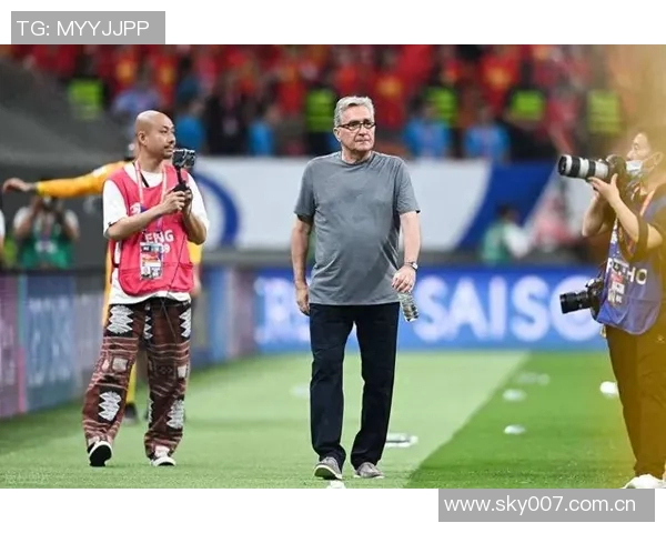 伊万回应质疑称自己履历丰富曾获13个冠军不怕被骂骗子 伊万回应质疑称自己履历丰富曾获13个冠军不怕被骂骗子