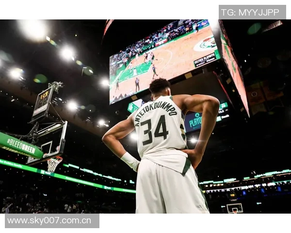 字母哥媒体日坦言休赛期思考未来愿加盟争冠球队 字母哥媒体日坦言休赛期思考未来愿加盟争冠球队