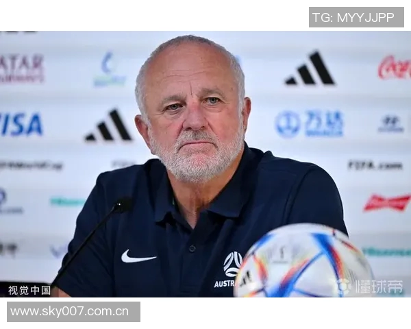 费尔斯称赞阿尔瓦拉多具备成为优秀主帅的潜力与战术解析能力