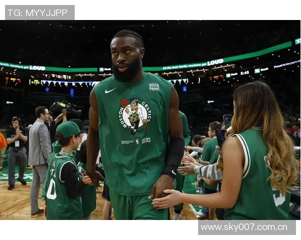 杰伦布朗谈球队表现期待上场比赛能成为例外展现努力与活力 杰伦布朗谈球队表现期待上场比赛能成为例外展现努力与活力