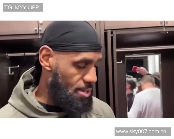 雷迪克揭秘掩护战术背后詹姆斯错位优势的秘密与策略